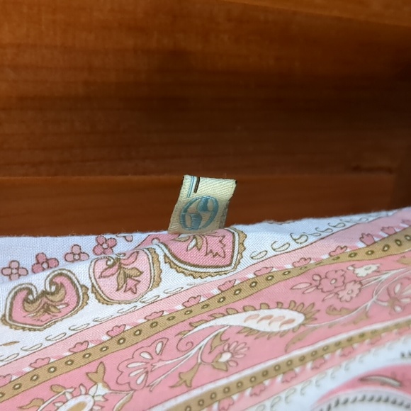 SPLIT* Paisley print 100% cotton cap sleeve side slit v neck lightweight blouse - Picture 5 of 9